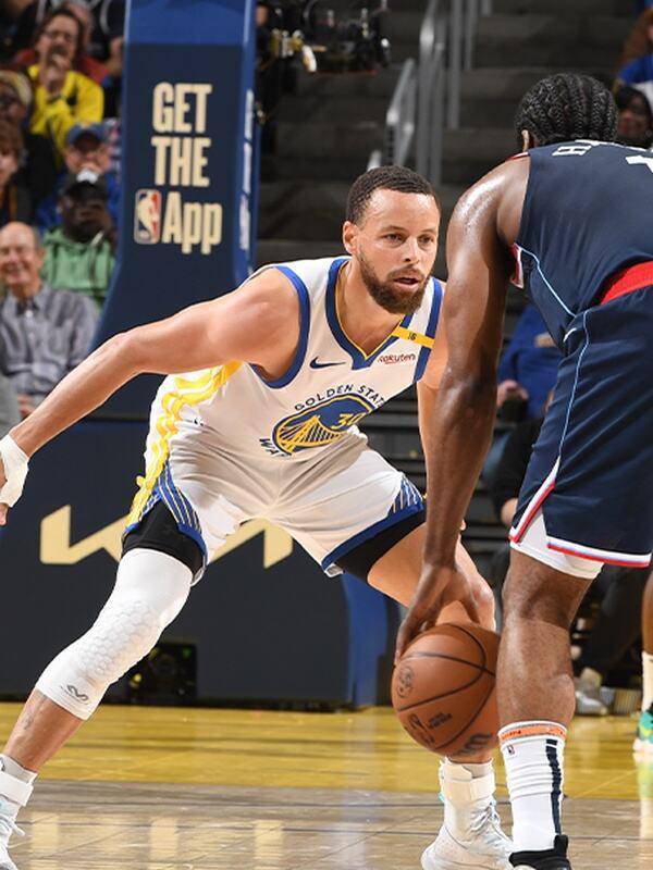 星空弈赛app电脑版-包含斗牛客场击败雄鹿，德尔温导演逆转的词条