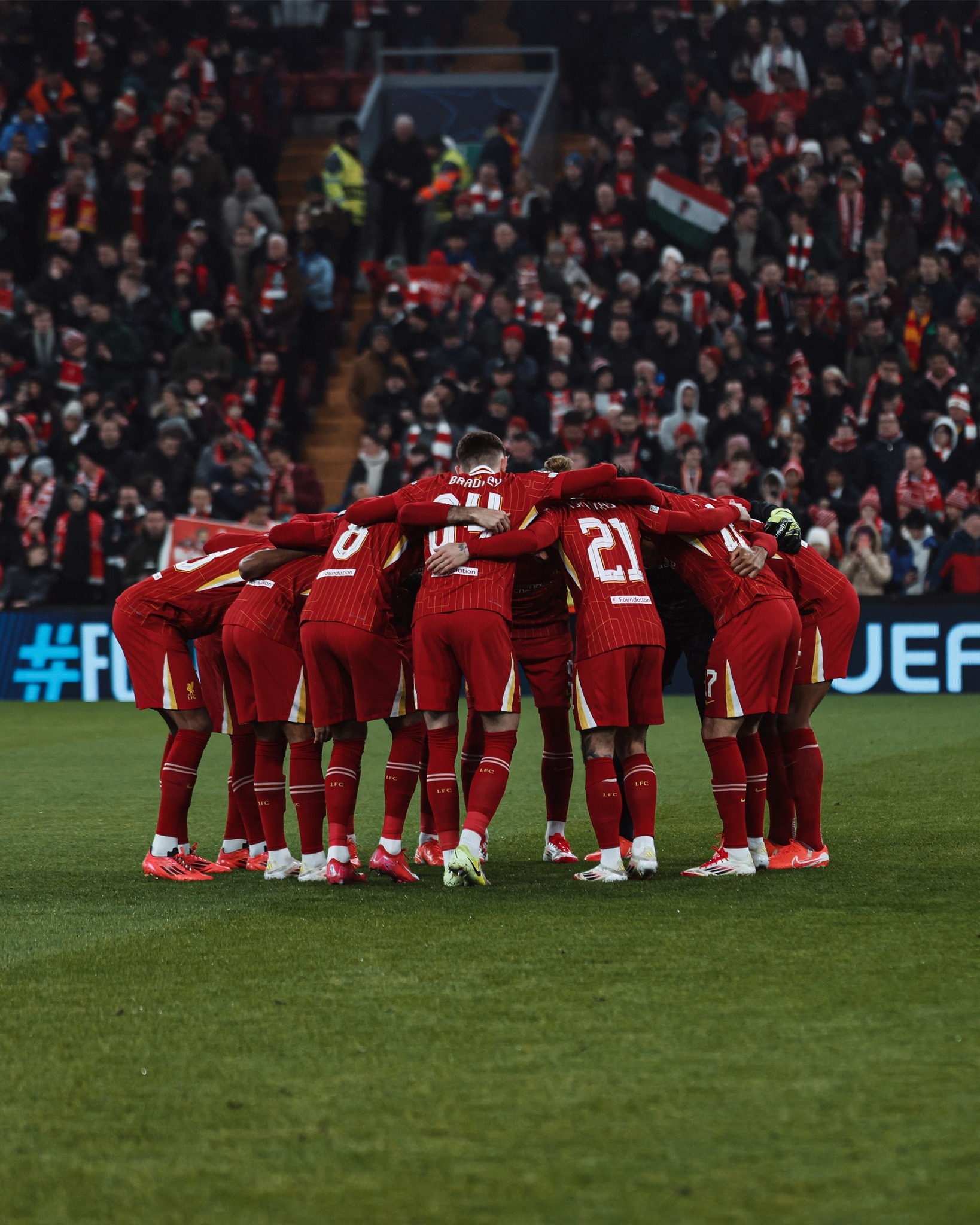 星空体育在线登陆-包含利物浦意外受挫，球队迎来危机的词条